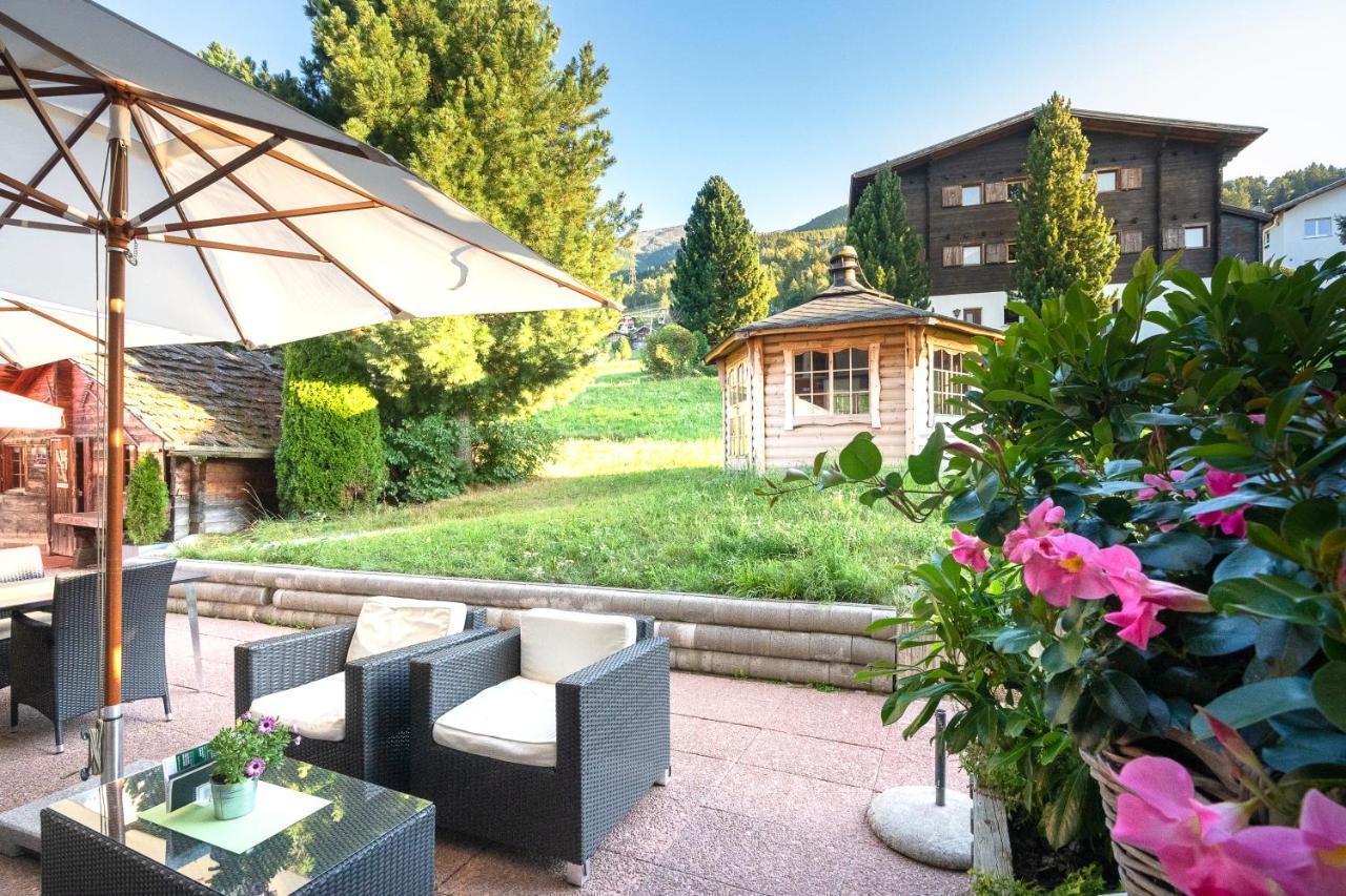 Hotel Alpenhof Unterbäch Esterno foto