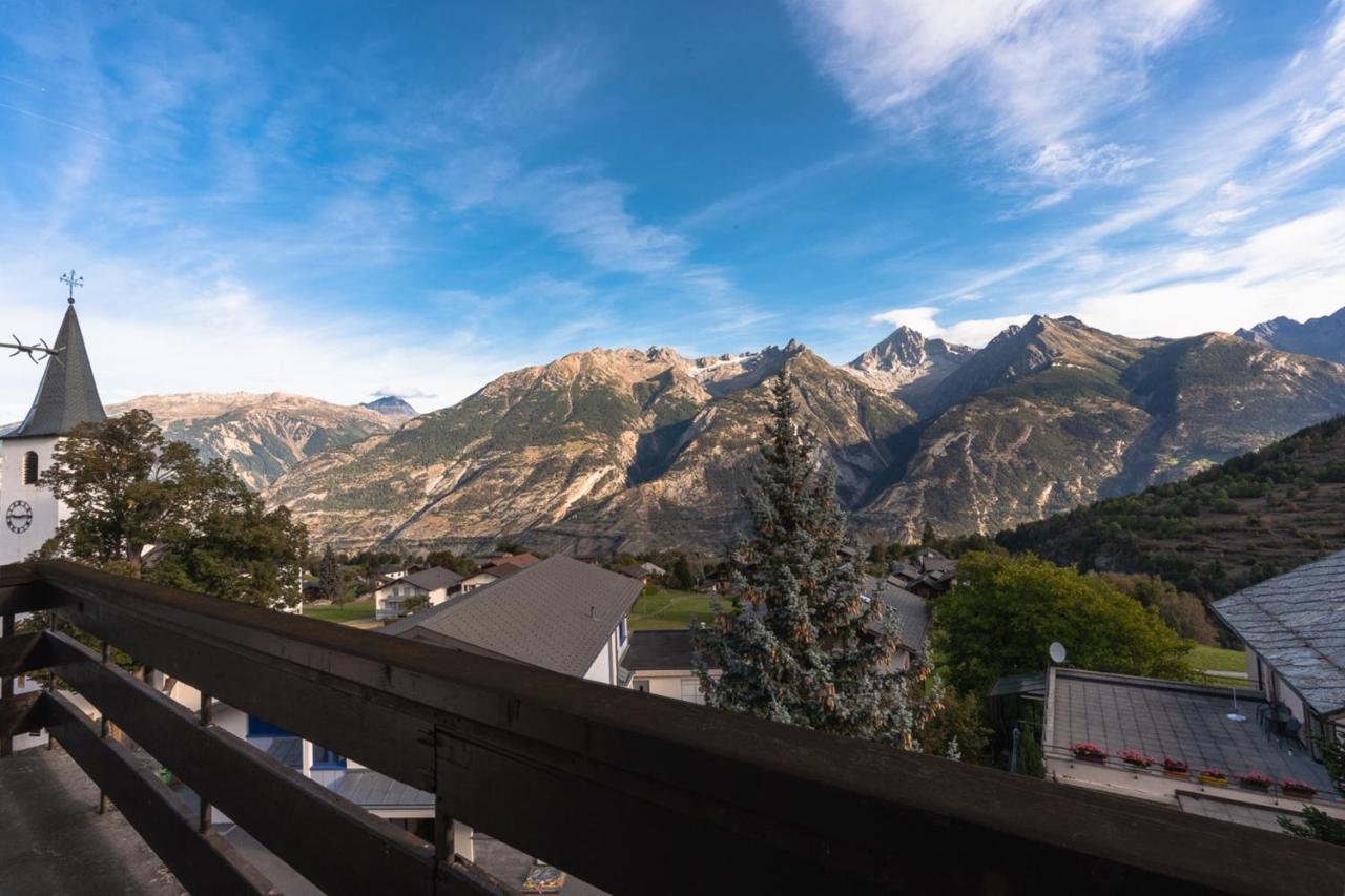 Hotel Alpenhof Unterbäch Esterno foto